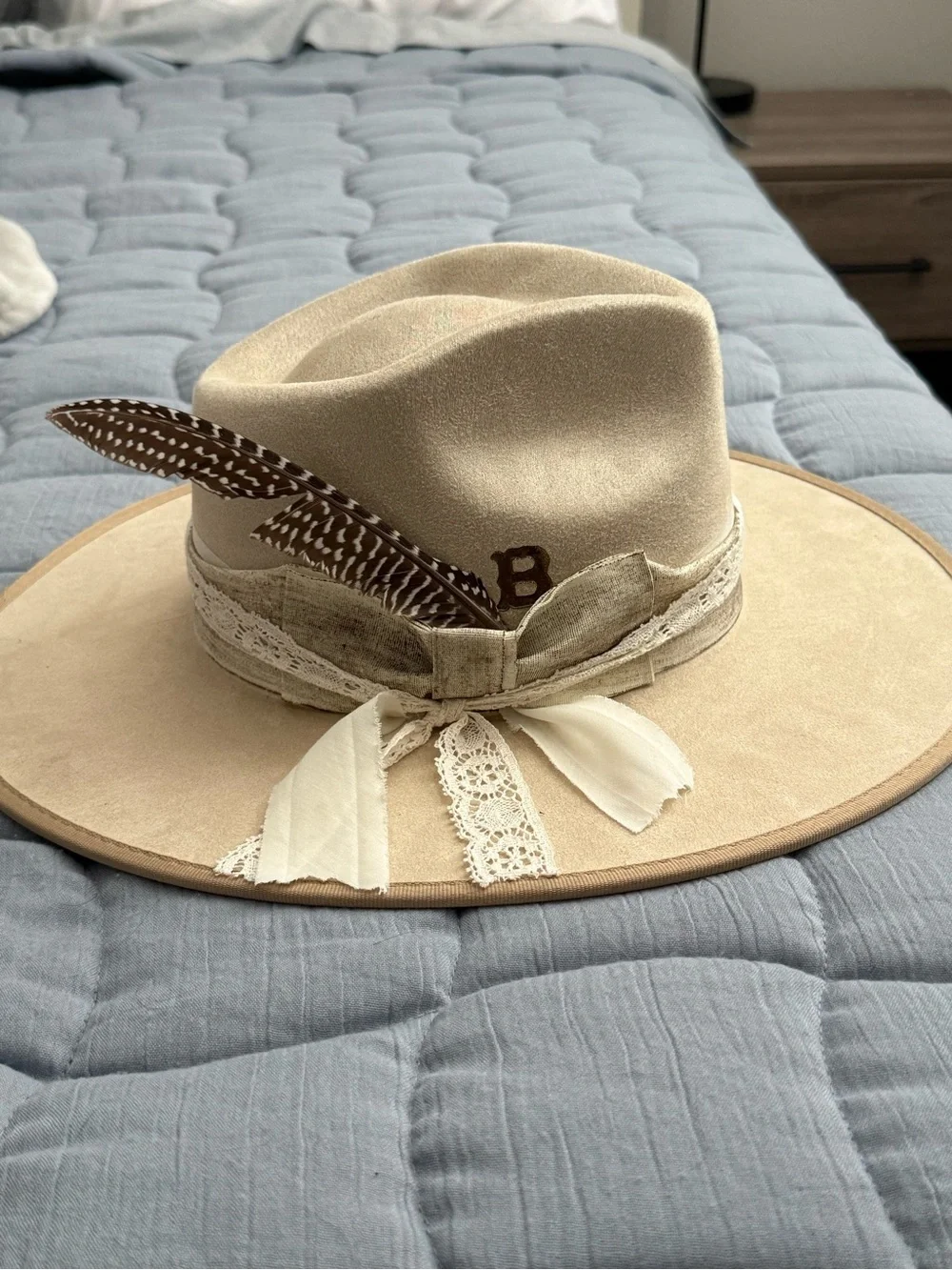 Custom Boho Feathered Wide-Brim Hat in Beige